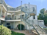 Building Photo - Updated 2 Bedroom, 2 Bath Condo (Available Immediately)