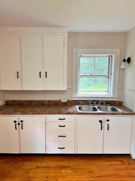 Unit 5 - 165 Brunswick St