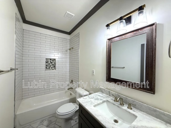 Building Photo - 4948 Wilburn Ave
