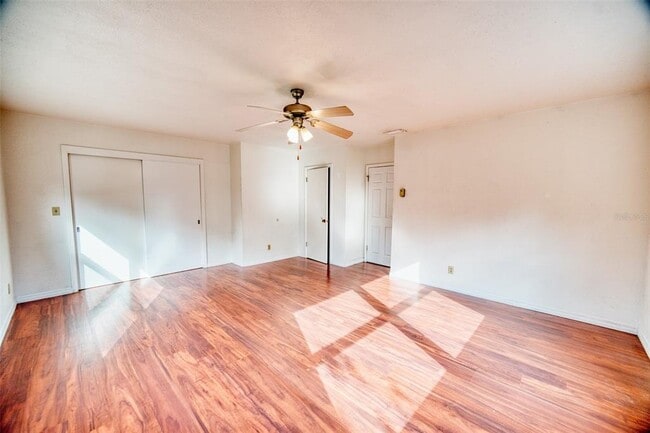 Building Photo - 2317 Harris St