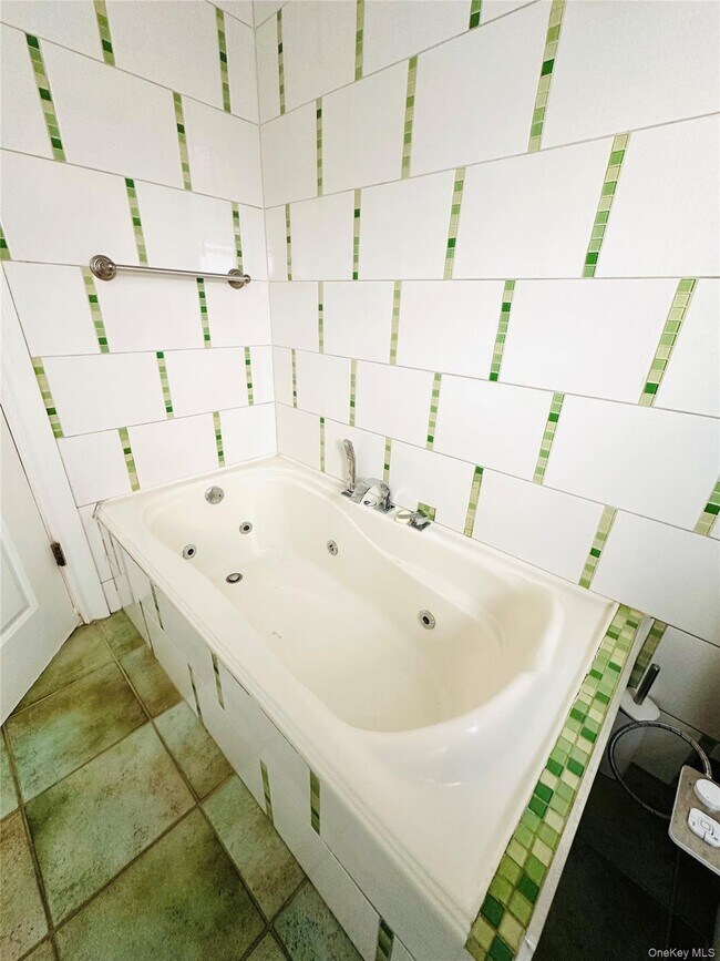 Building Photo - 48 MacFarland Ave