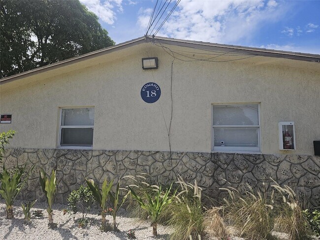 Primary Photo - 345 NW 5th St