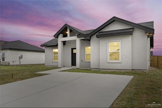 Building Photo - 1608 Unity Dr