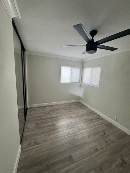 Building Photo - 31671 Seacove Dr