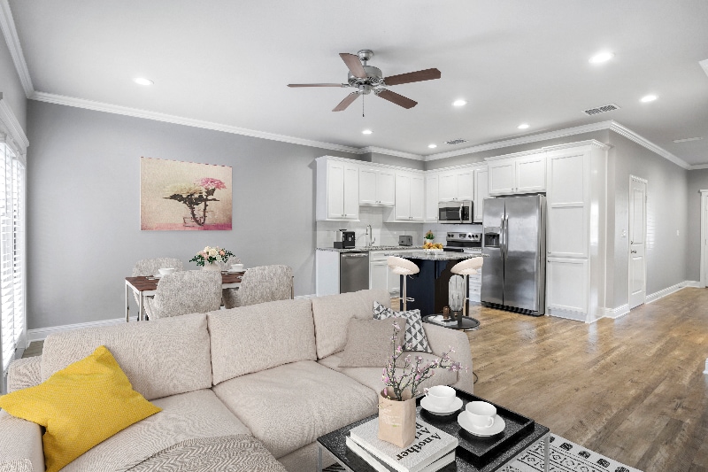 Building Photo - 16072 Echo Glen Dr