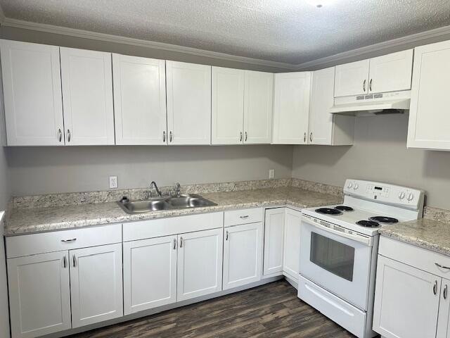 Building Photo - 745 E Henderson Dr