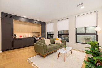 Building Photo - 9 Burney St