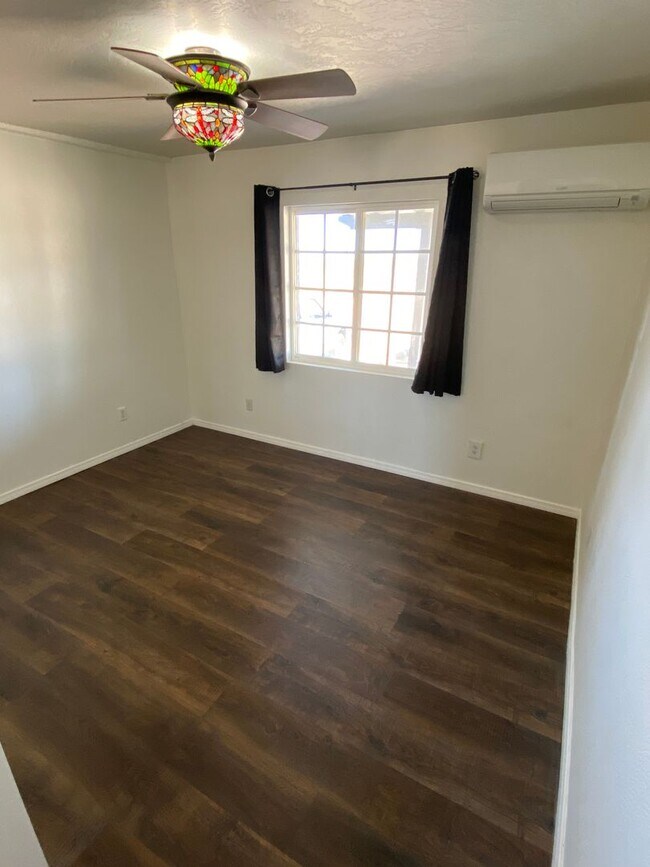 Building Photo - Charming 3-Bedroom Home for Rent in Lander...