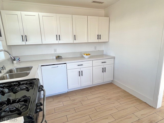 Building Photo - 4401 Alpine Pl