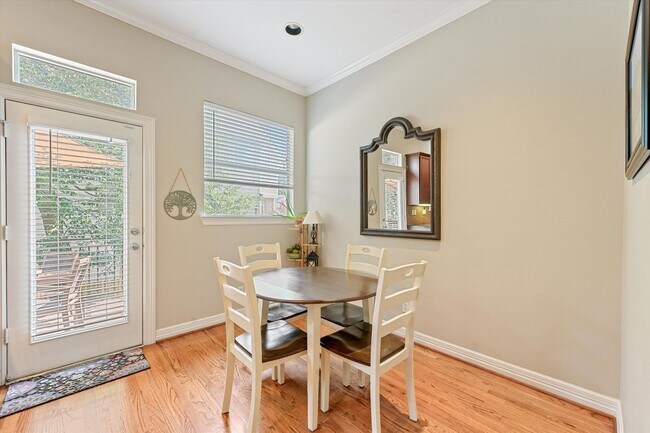 Building Photo - Beautiful Brick Patio Home with Solar and ...