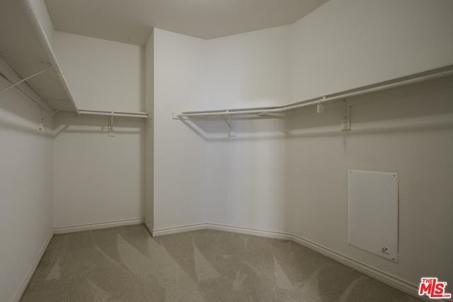 Building Photo - 120 The Village