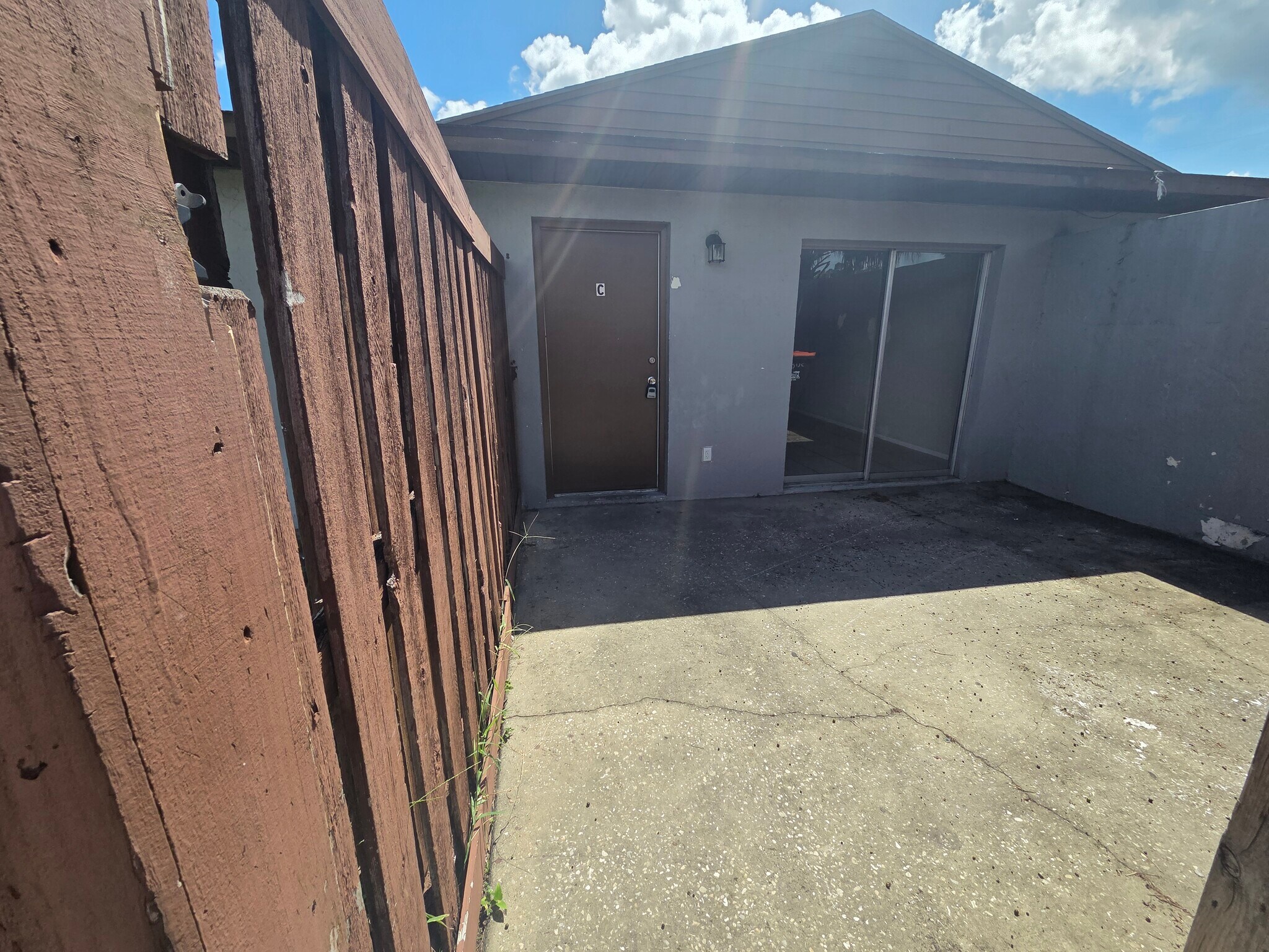 Building Photo - 5085 SE 31st St