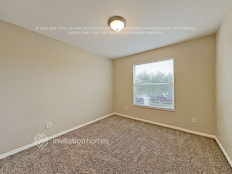 Building Photo - 9551 Baton Rouge Ln