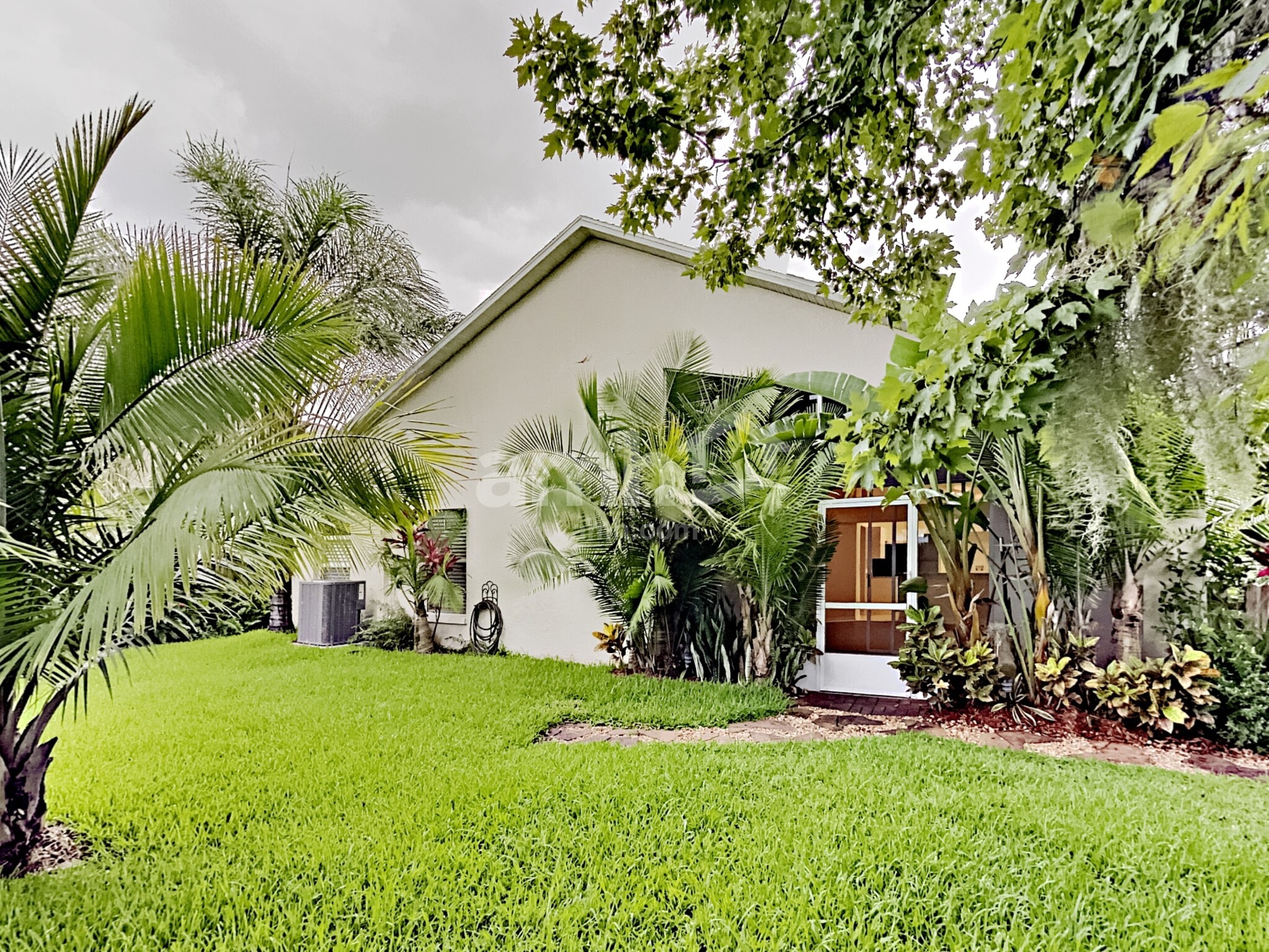 Building Photo - 30640 Tremont Dr
