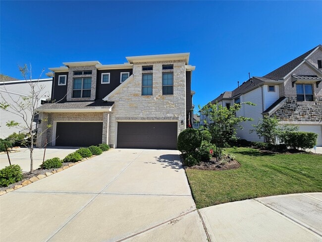 Primary Photo - 9443 Starlight Oak Dr