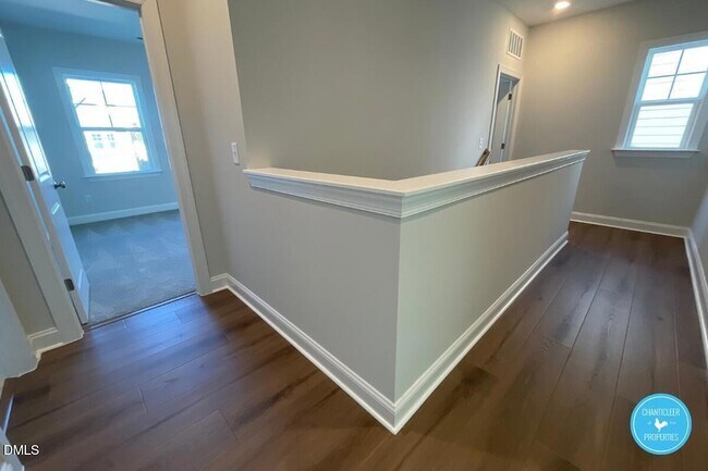 Building Photo - 105 Chesapeake Way