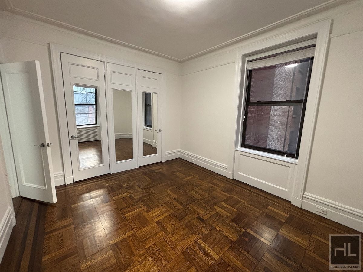 Building Photo - WEST 58 STREET