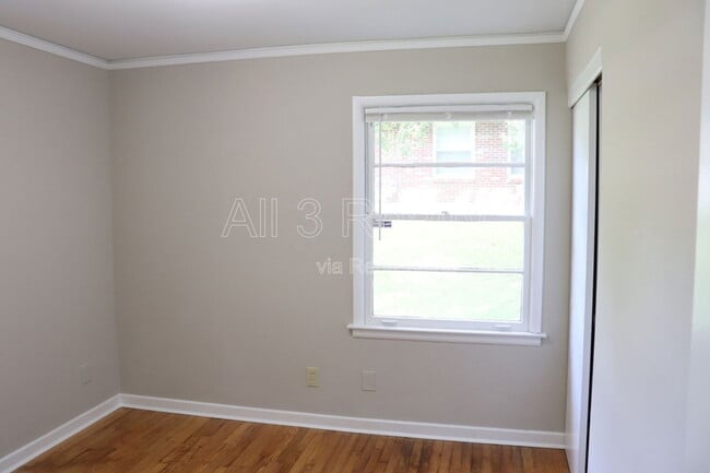 Building Photo - 939 Green Ridge Ct