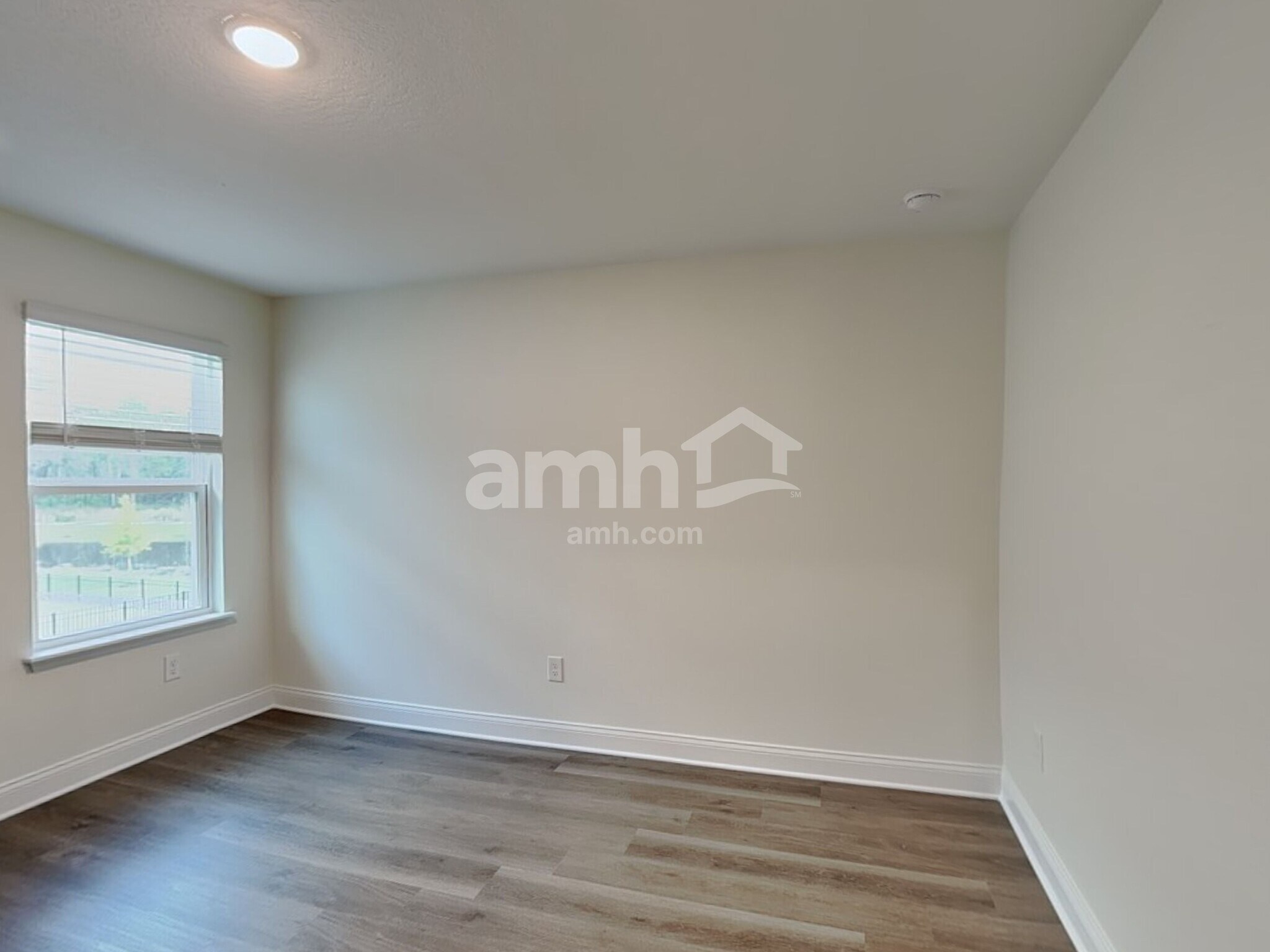 Building Photo - 2543 Feather Crst Dr