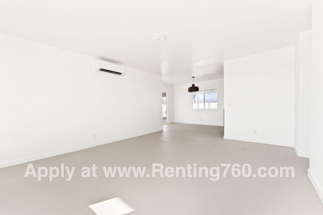 Building Photo - Desert Serenity Meets Modern Comfort in La...