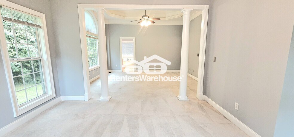 Building Photo - 12271 Coldstream Ct