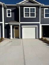 Building Photo - 7787 Pennycress Dr