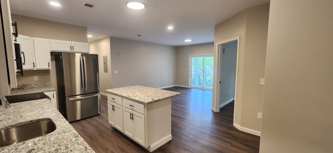 Primary Photo - 217 Rockingham Rd