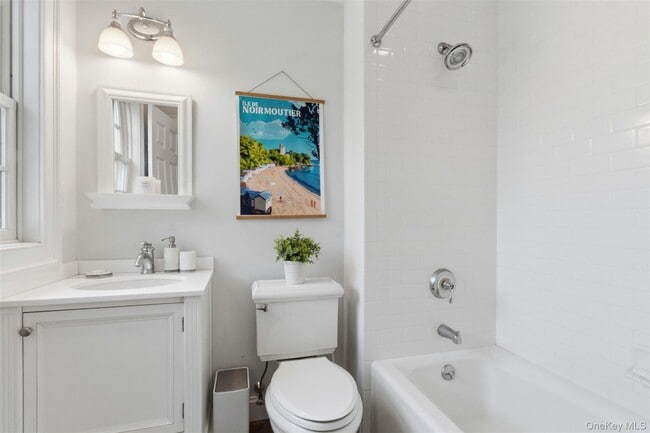 Building Photo - 74 Old Post Ln