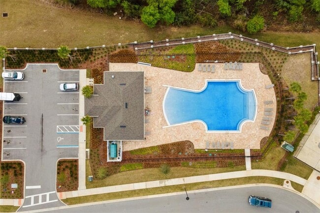 Building Photo - 16353 Bird of Paradise Ave