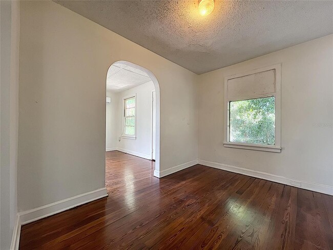 Building Photo - 2938 Avenue G NW