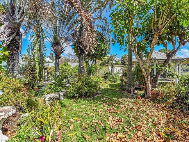 Building Photo - 1227 Trail Terrace Dr