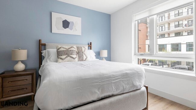 Building Photo - 1010 Springdale Rd