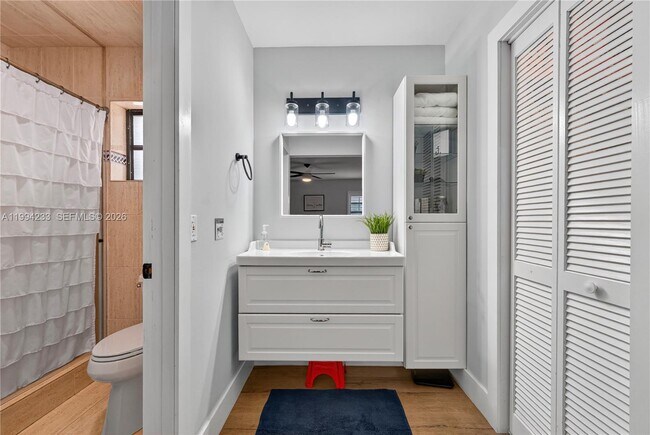 Building Photo - 2385 SW 131st Pl