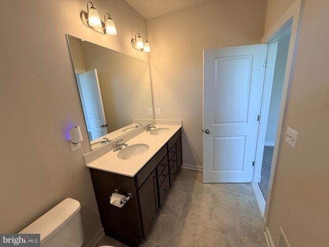 Building Photo - 315 Willis St