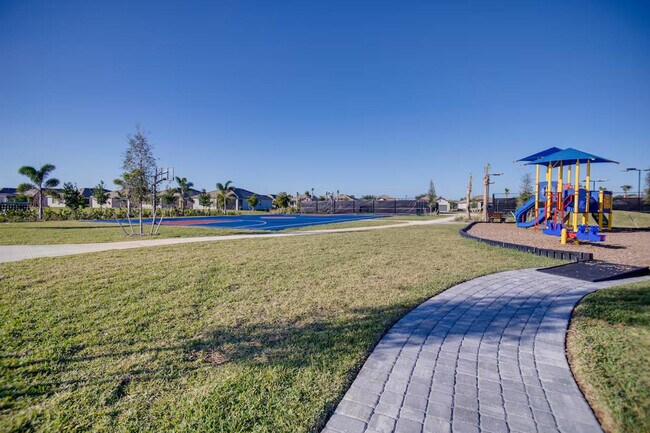 Building Photo - 11336 Canopy Loop