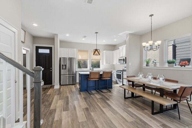 Building Photo - 18618 Admiration Dr