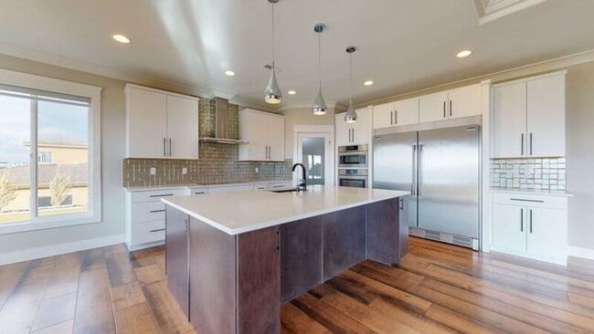 Building Photo - 2607 Falcon Ln