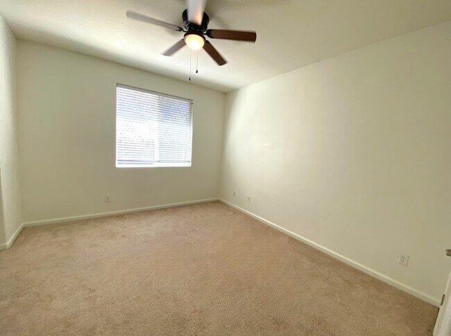 Building Photo - 436 Jacobs Dr