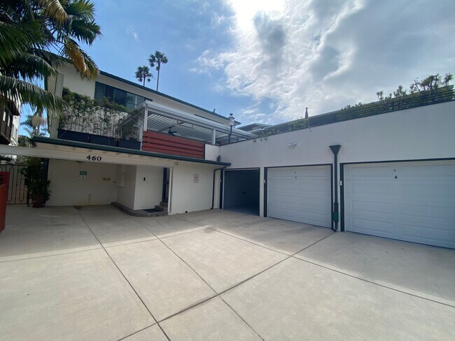 Building Photo - 1035 Orilla Del Mar Dr