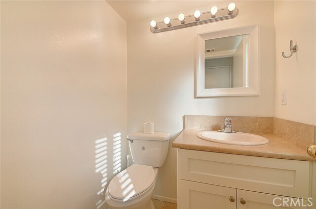 Building Photo - 17054 A Ln