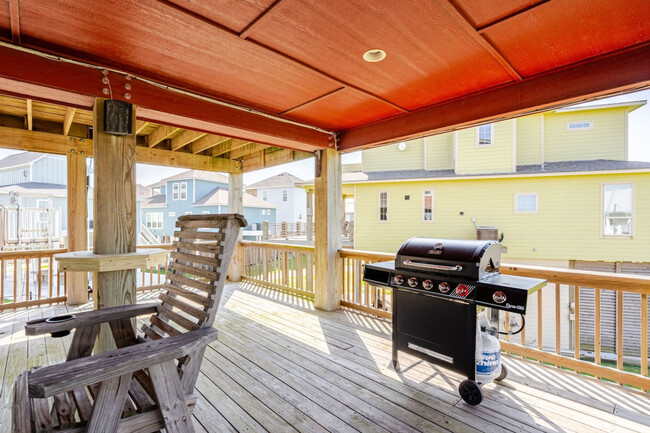 Building Photo - 907 S Cove Dr