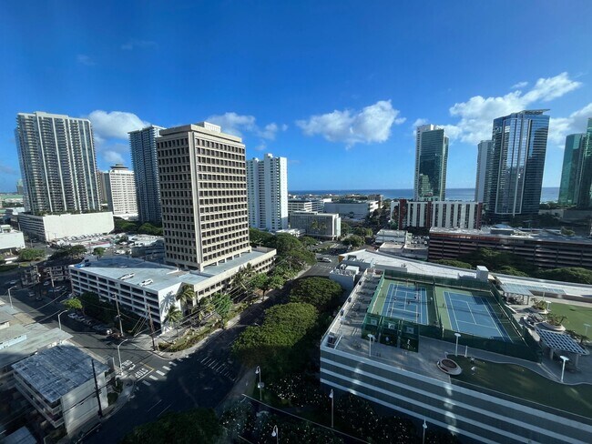 Building Photo - Moana Pacific (Honolulu/Ala Moana) 2 bedroom + den with central AC and 2 covered parking