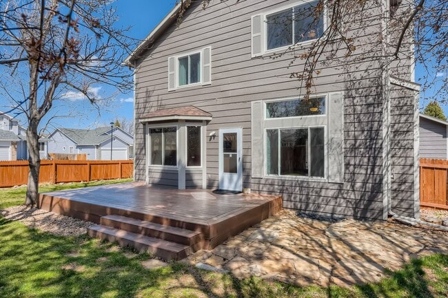 Building Photo - 5563 S Vivian Ct