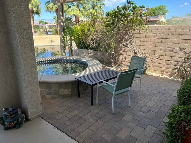 Building Photo - 59 Shoreline Dr