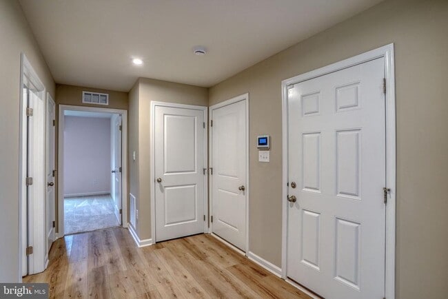 Building Photo - 99 Galena Rd