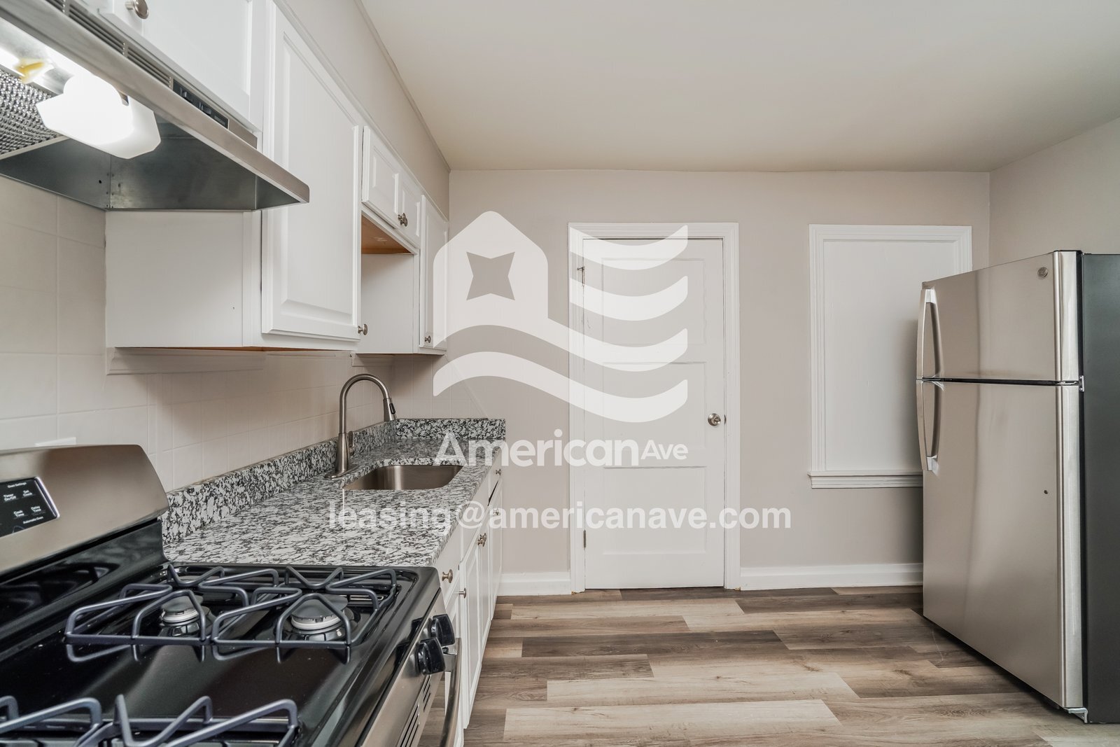 Building Photo - 205 N 39th St