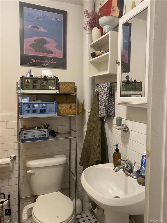 Building Photo - 295 5th Ave