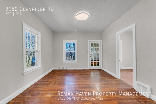 Building Photo - 2150 Glenridge Rd