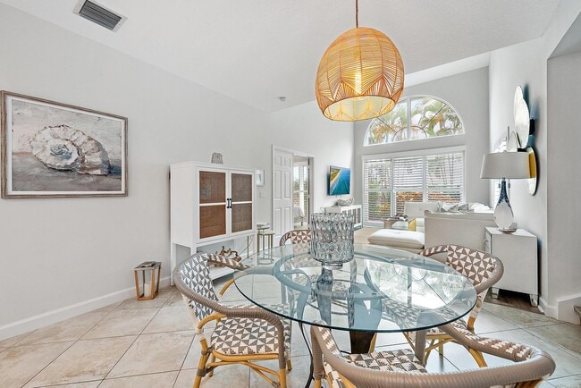 Building Photo - 1000 U.S. Rte 1