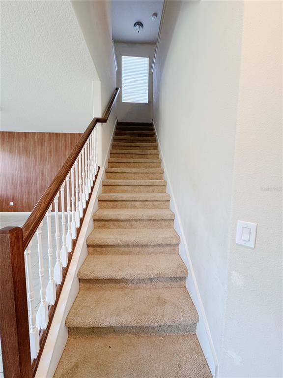 Building Photo - 2428 Chateau Lp